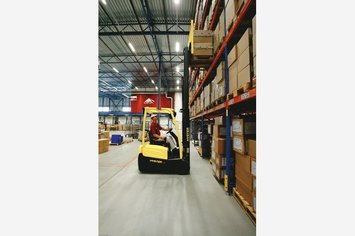 J1.5-2.0XNT-Electric-Counterbalanced-Forklift-Truck-App3